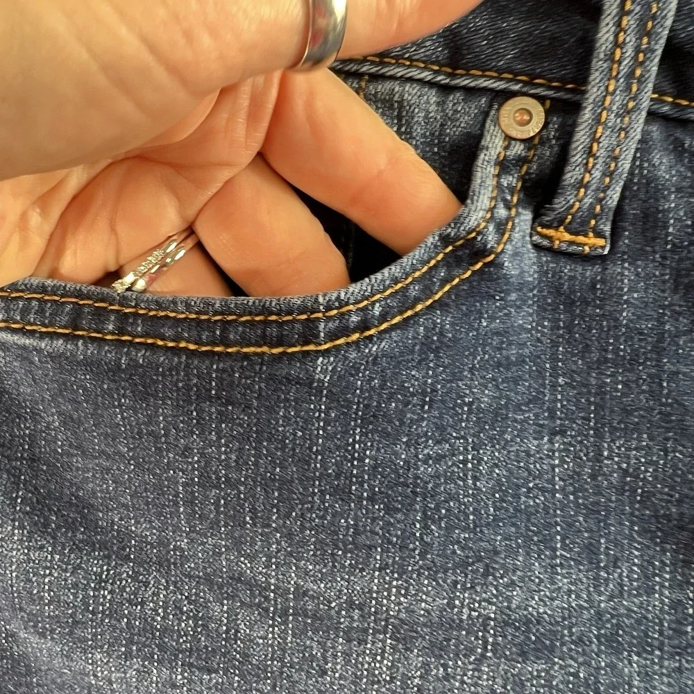 Seven7 Size 16 Weekend Shorts Denim Rolled Cuffed Women's Long Bermuda Stretch